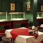 Doris Hotel 3*